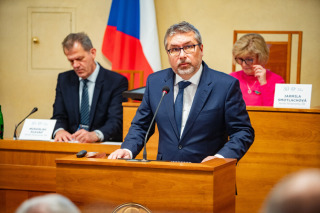 657088880_1246856854222778